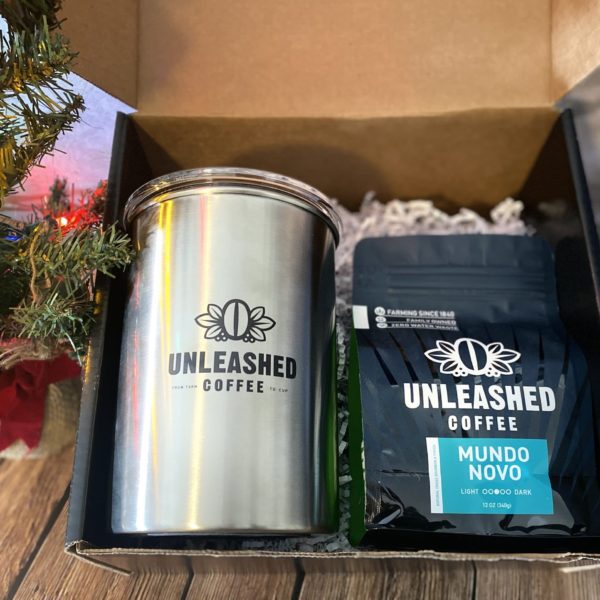 Unleashed Coffee: Airscape Gift Set Including Bag of Unleashed Coffee, Airscape